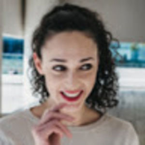 Meet your Posher, Esther